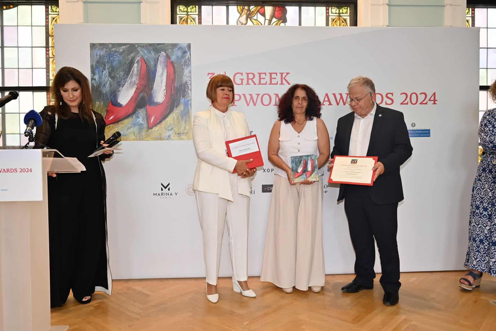 Η κα Ελισάβετ Νίκα της Covariance τιμήθηκε στα 3rd Greek Top Women Awards