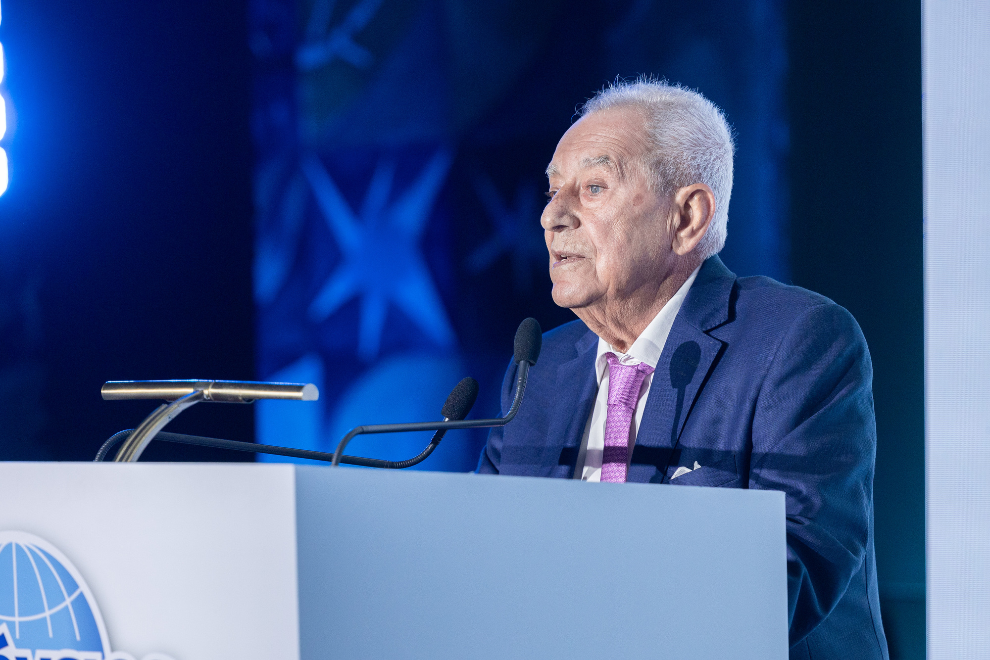 Υδρόγειος Ασφαλιστική: Γιόρτασε τα 50 χρόνια της