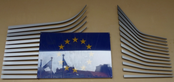 Κομισιόν προς Ελλάδα: εφαρμόστε άμεσα τους κανόνες Ασφαλίσεων