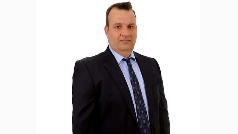 Μπακρατσάς