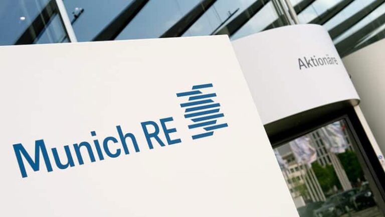 Η Munich Re αλλάζει τους στόχους της λόγω COVID-19