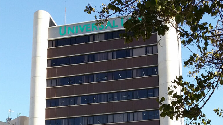 Universal Life: Αδιαμφισβήτητη πρωτιά στην Αξιοπιστία!