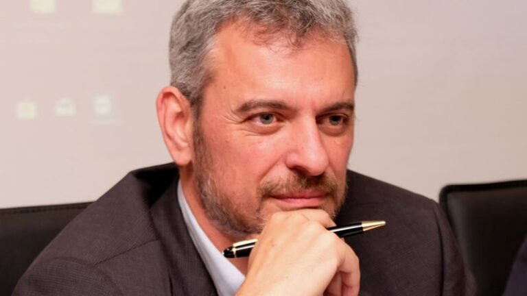 Απόλυτο δικαίωμα η ελεύθερη επιλογή ασφάλισης για τους μικρομεσαίους
