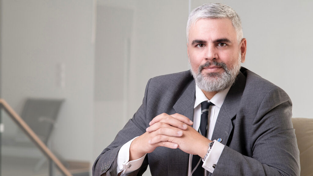 Κίμων – Ρεϊνίερ Ευσταθόπουλος: Ως ελληνική εταιρεία εκπροσωπούμε το εθνικό κεφάλαιο