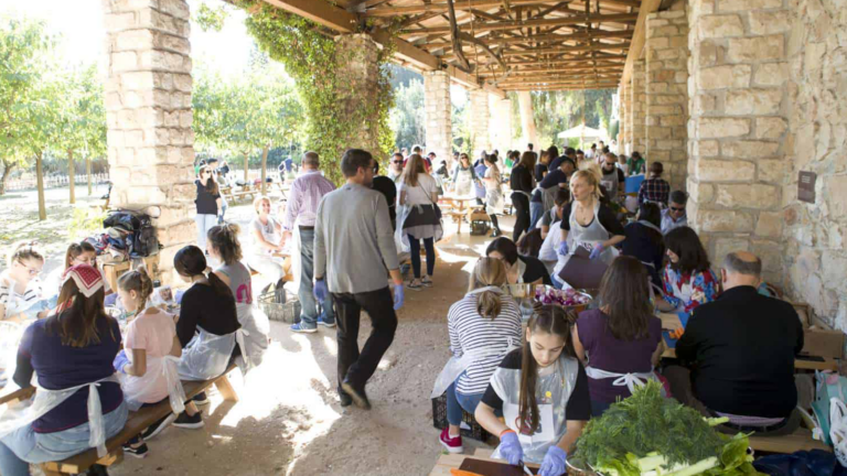 2.000 μερίδες φαγητό ετοιμάζει ο Σ.Ε.Σ.Α.Ε. και η Οργάνωση ΓΗ