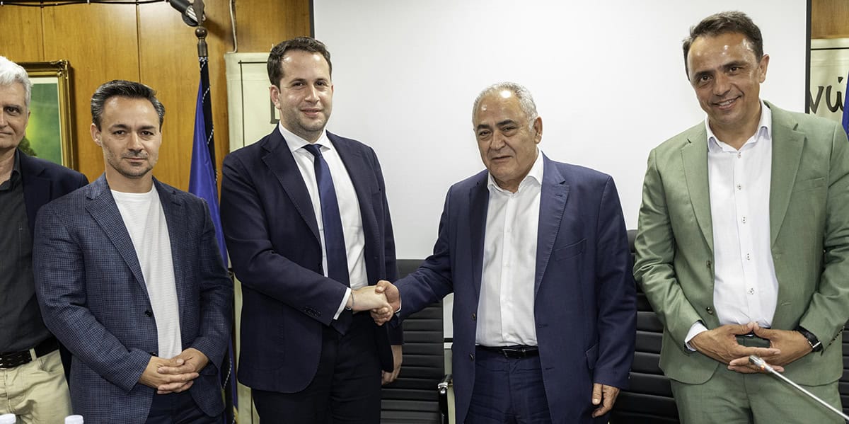 Όμηρος Τσάπαλος στο ΔΣ του ΕΕΑ: «Ανοιχτό το ενδεχόμενο μείωσης φόρων για τις επιχειρήσεις» Όμηρος Τσάπαλος στο ΔΣ του ΕΕΑ: «Ανοιχτό το ενδεχόμενο μείωσης φόρων για τις επιχειρήσεις»
