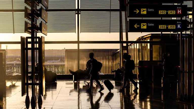 Ταξιδιωτική ασφάλιση: Οι επιπτώσεις από το προσωρινό κλείσιμο του Heathrow