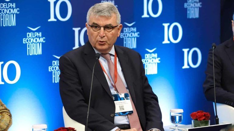 Π. Τσακλόγλου: Η Ελλάδα έφτασε στη χρεοκοπία και λόγω του συνταξιοδοτικού της συστήματος